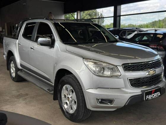CHEVROLET S10 2.8 LTZ 4X4 CD 16V TURBO DIESEL 4P MANUAL CHEVROLET S10 2.8 LTZ 4X4 CD 16V TURBO DIESEL 4P MANUAL